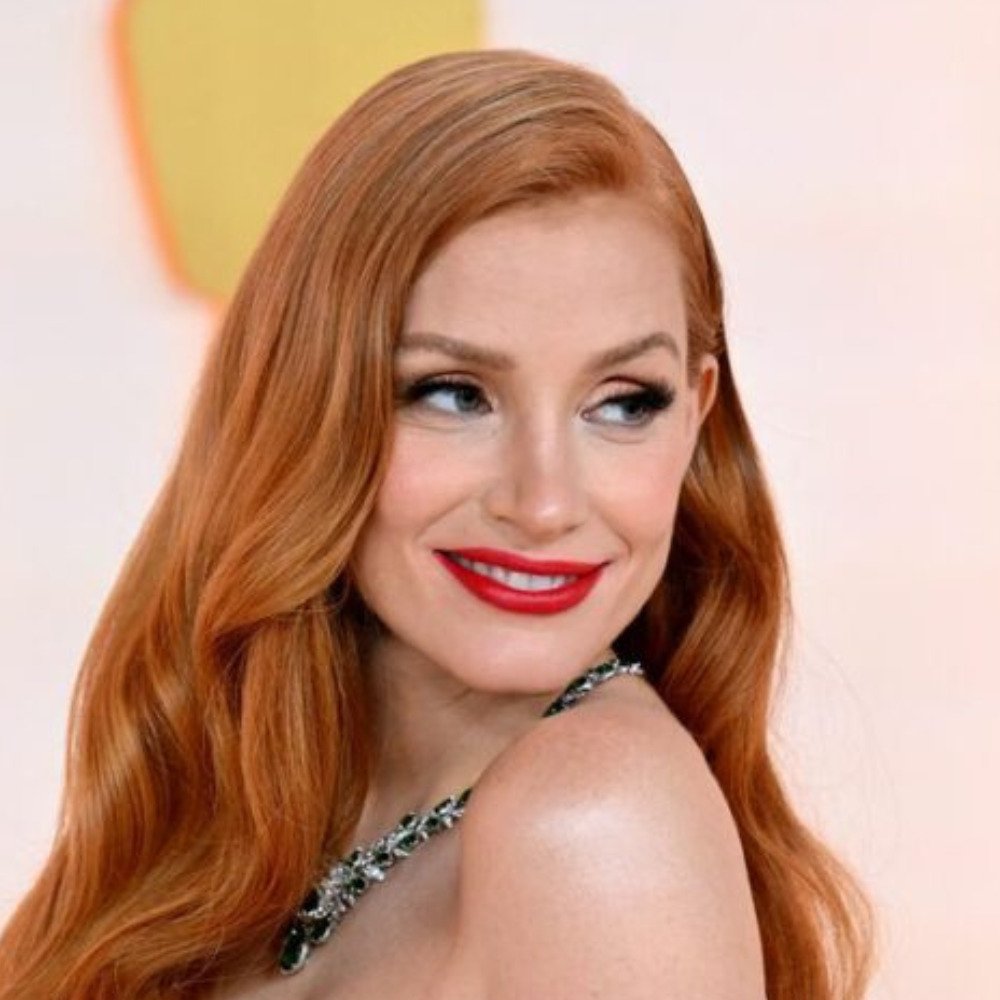 Oscar’s Makeup 2023 Oscar's Top Hair, Makeup, and Nail Styles Magzica