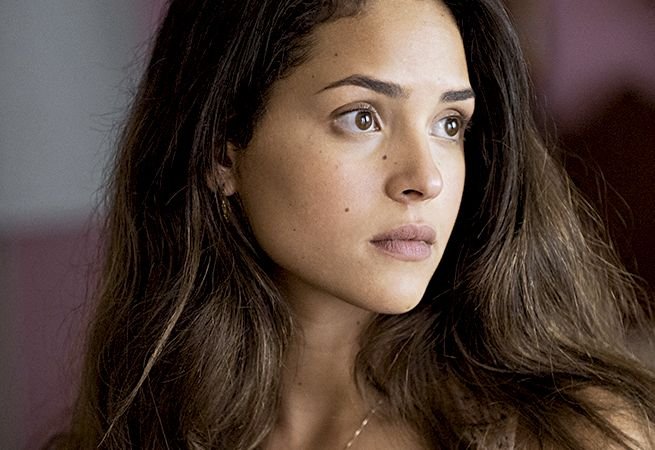 Adria Arjona Net Worth - Magzica